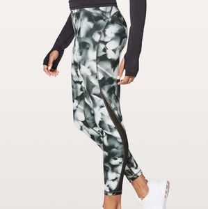 Lululemon 6 Train Times 7/8 Leggings Yoga Crop